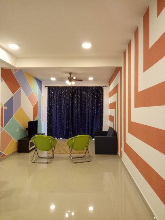 Icolor Home & Stay Ch 8 Танах-Рата Экстерьер фото